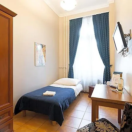 Panorama Hotel 3*
