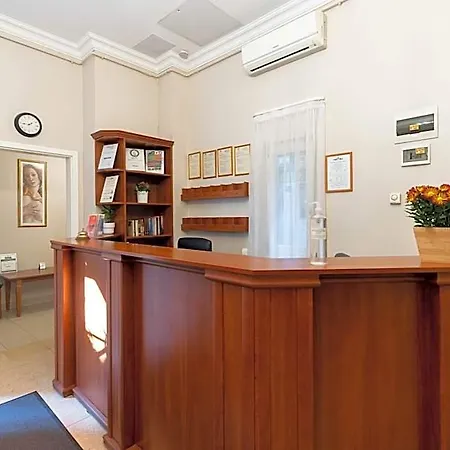Panorama Hotel 3*